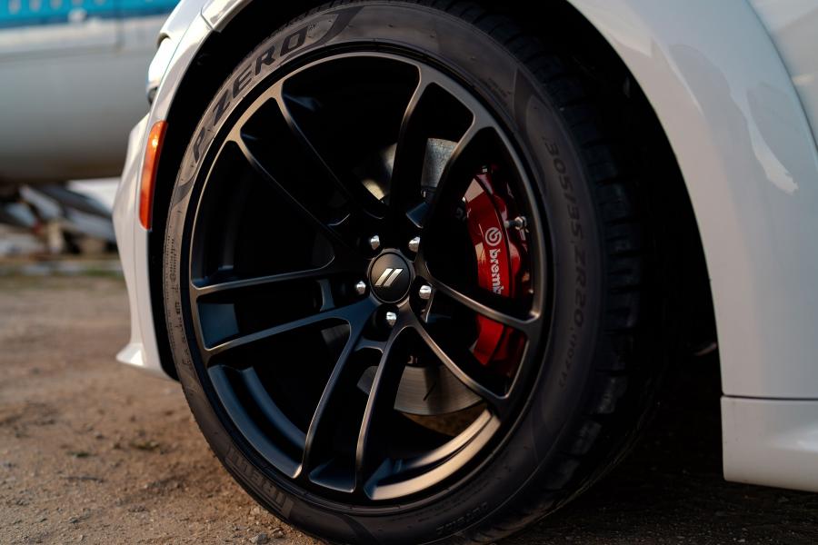 Колеса Dodge Charger Scat Pack Widebody 2019 года  (фото 46 из 79)